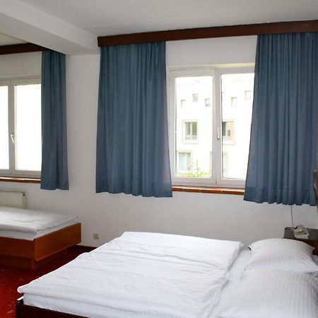 Hotel Mullner Wina Bagian luar foto